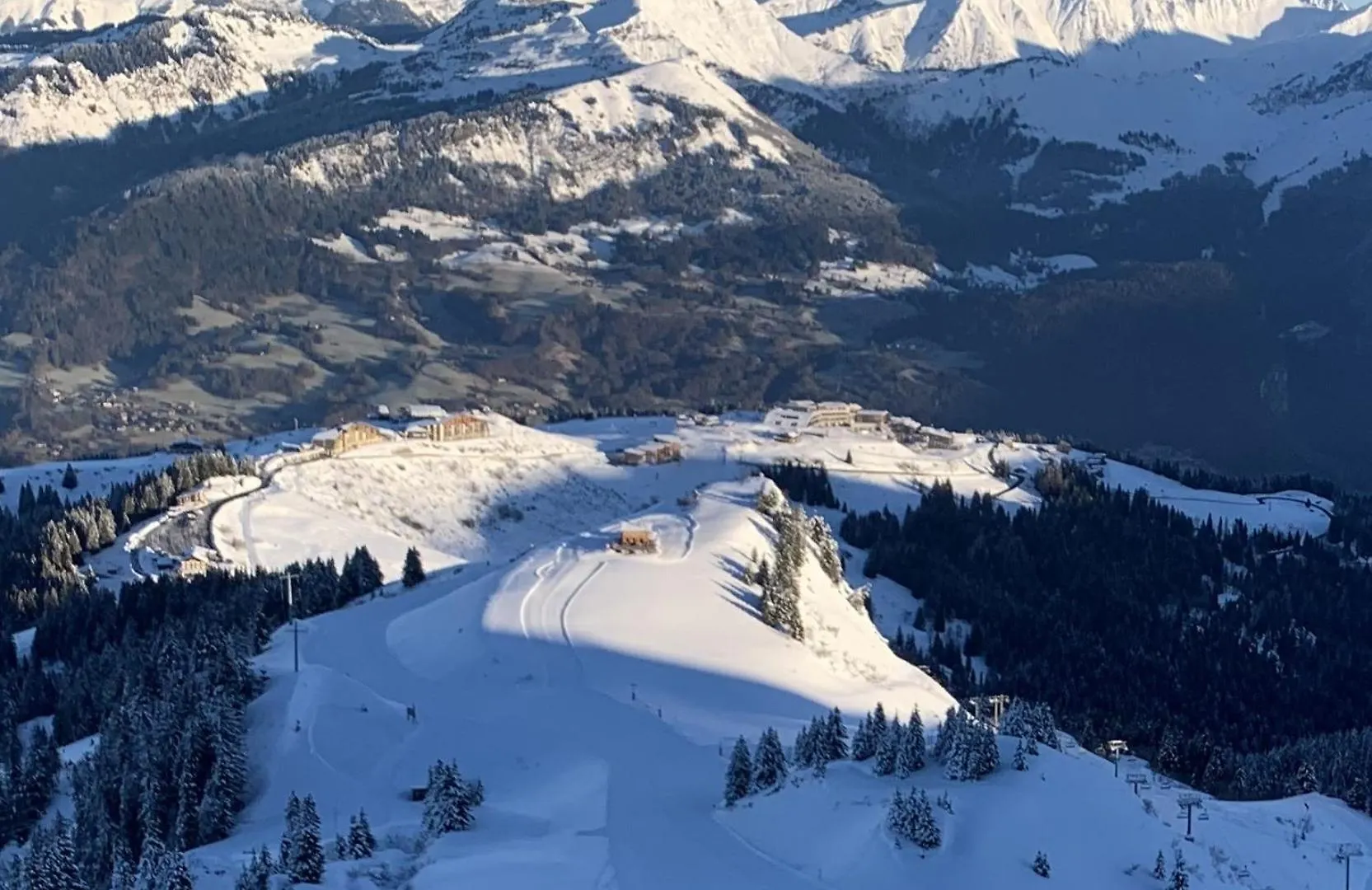 Samoens 1600, Ski Au Pied 0*,